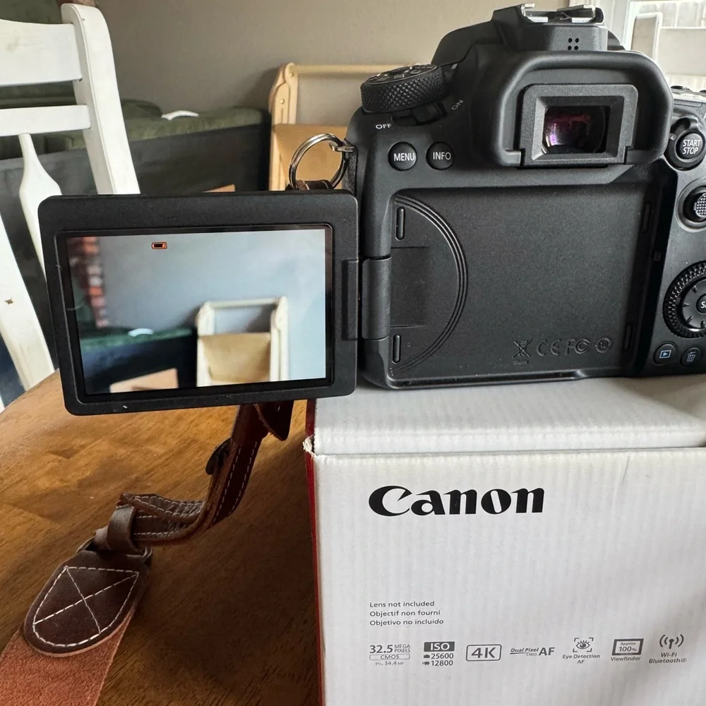 Canon EOS 90D Black DSLR Camera